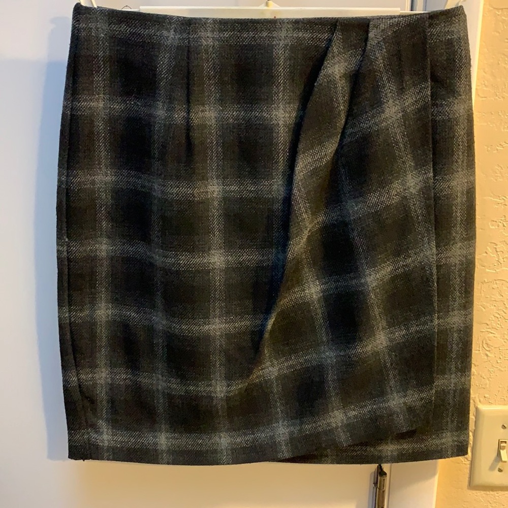 Karen Kane sz 10 black/gray faux wrap pencil skirt